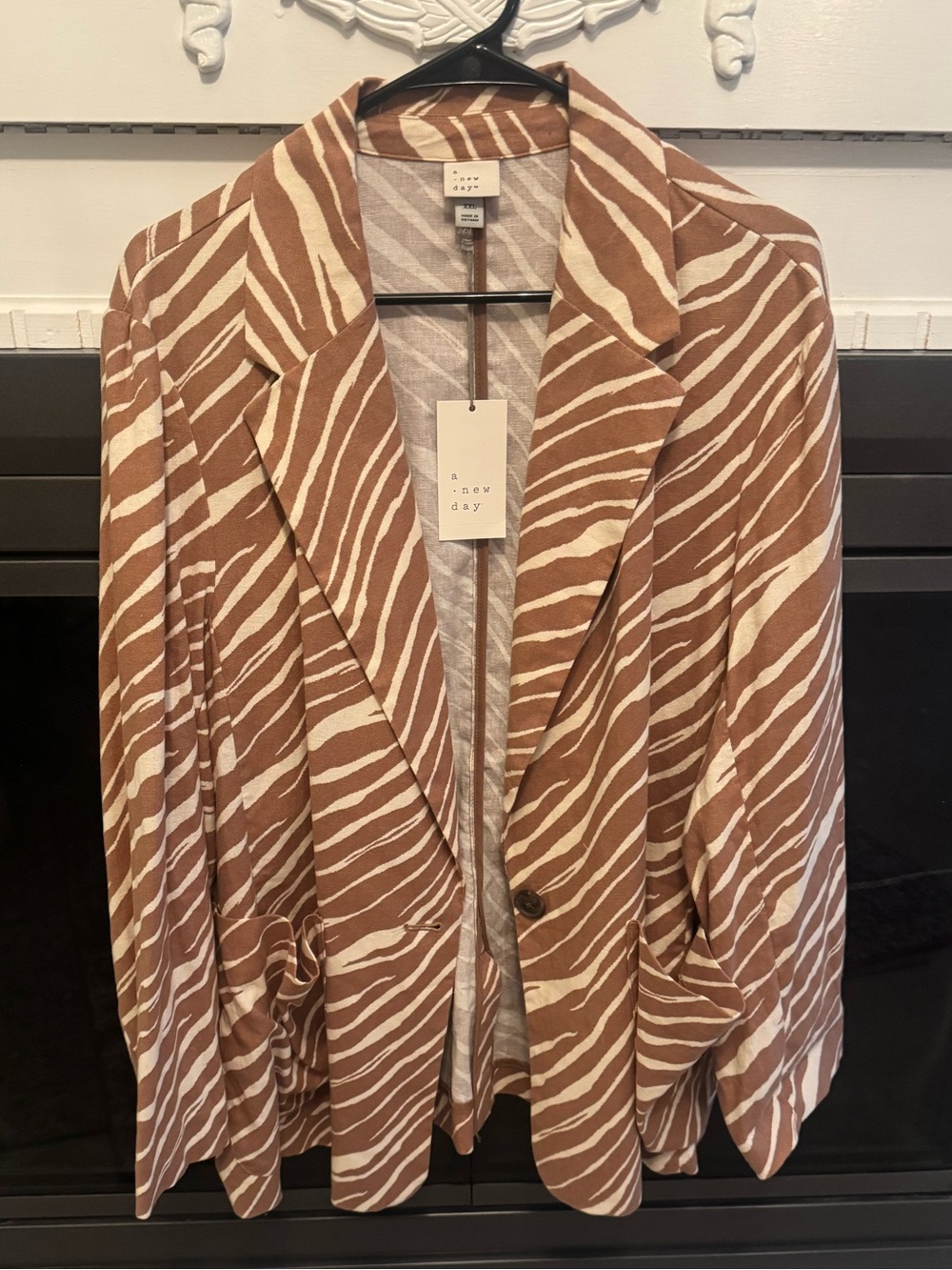 A New Day linen blazer jacket.